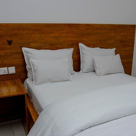 Ally Ngali Motel Kigali Exteriér fotografie