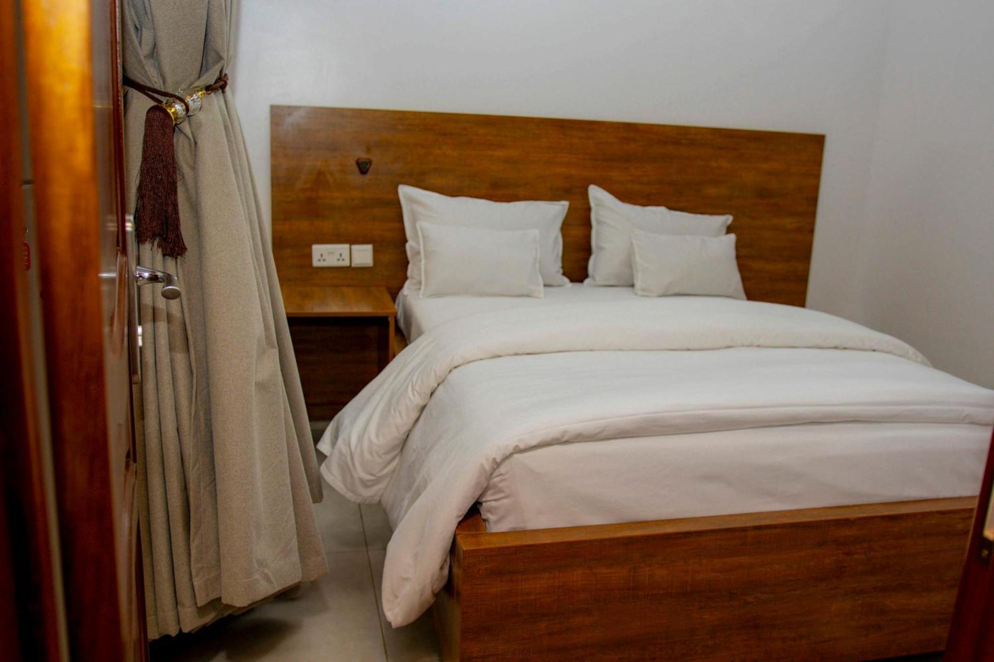 Ally Ngali Motel Kigali Exteriér fotografie